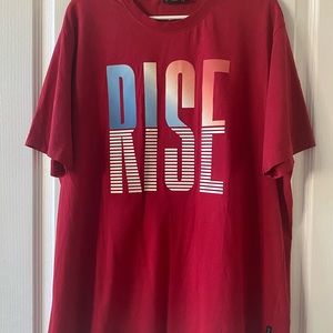 Sean John Men’s Graphic Tshirt. Size XL